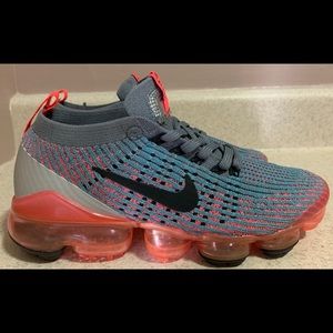 Nike Vapormax Flyknit 3 Women’s Size us 8